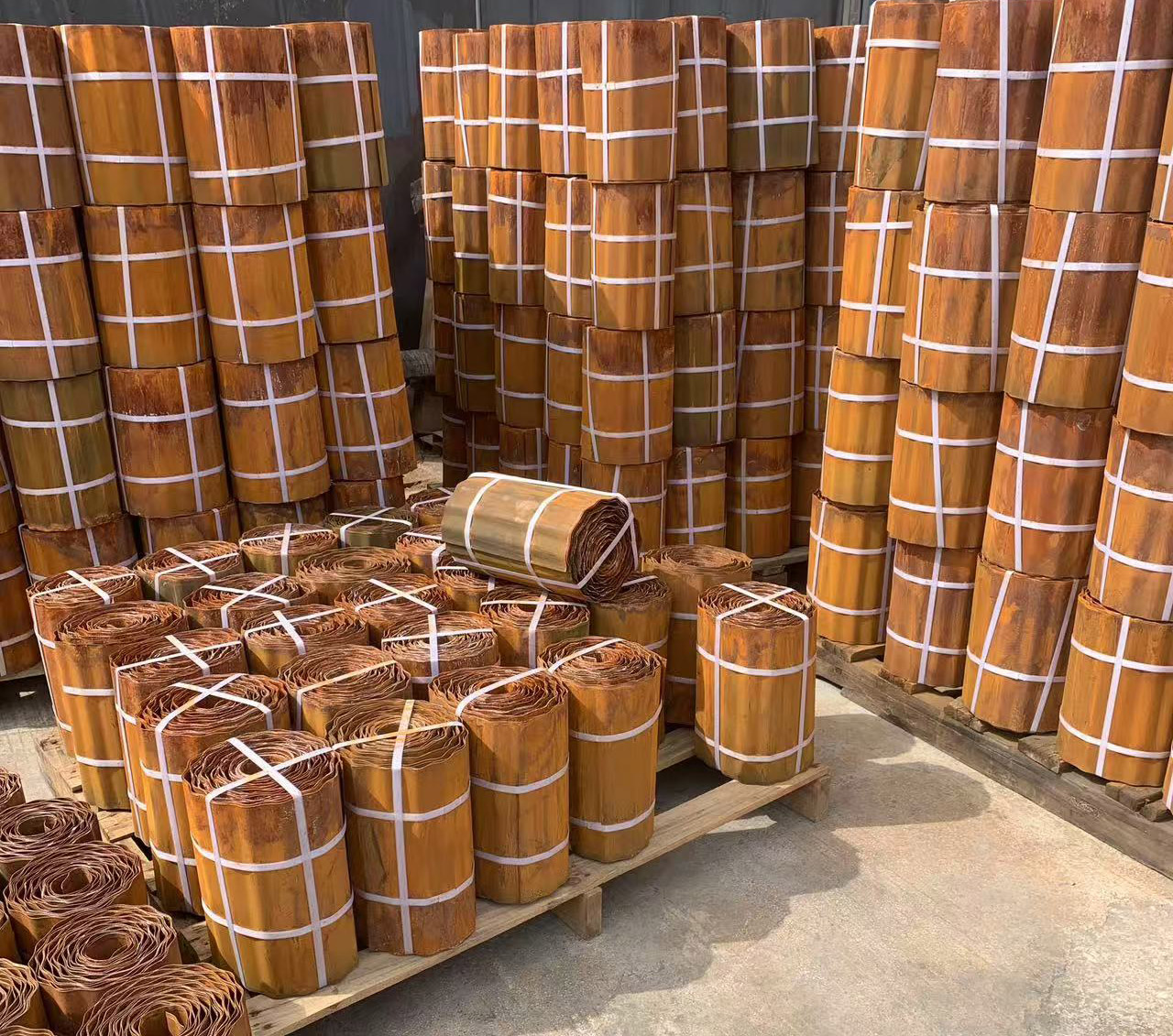 岳阳楼耐候钢花园围边